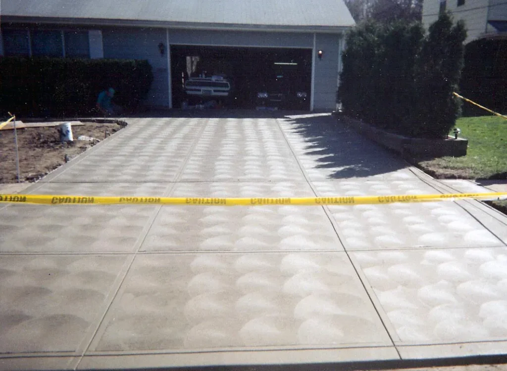 Driveway_Longano-hand